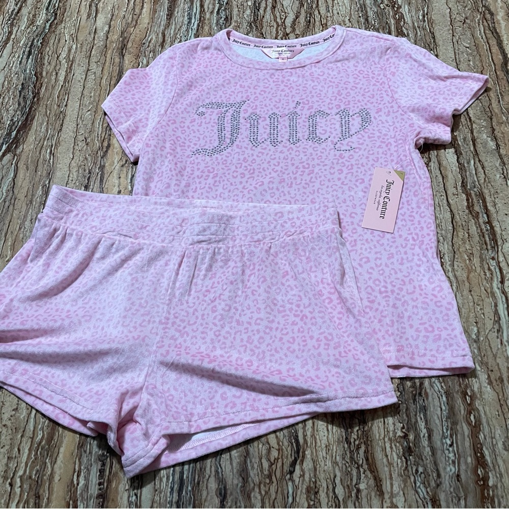 Juicy Couture - Picture 5 of 5